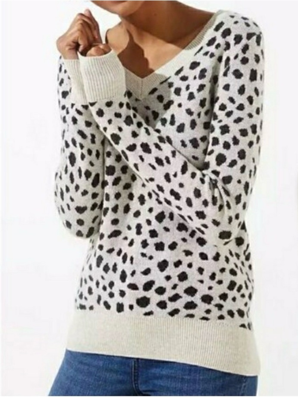 LOFT Animal Print V-Neck Knit Sweater Soft Wool Blend Gray White Small S
